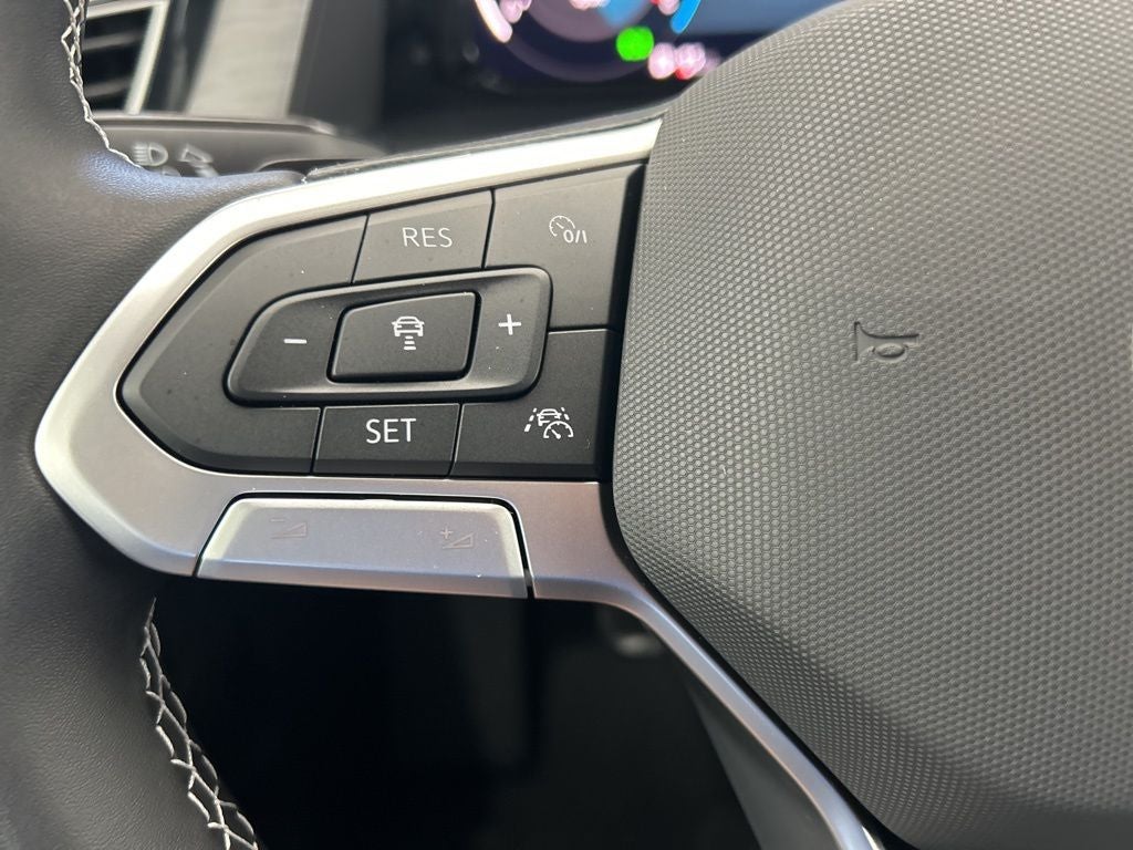 2026 Volkswagen Atlas Cross Sport 2.0T SE