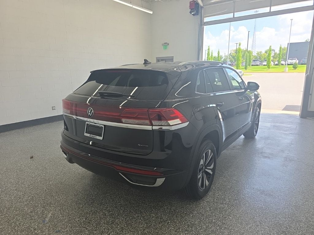 2026 Volkswagen Atlas Cross Sport 2.0T SE