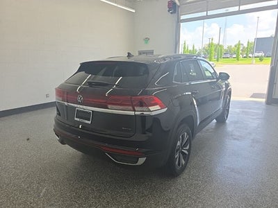 2026 Volkswagen Atlas Cross Sport 2.0T SE