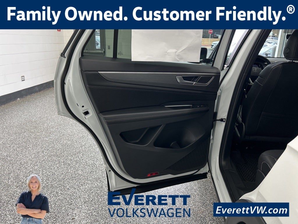 2026 Volkswagen Atlas Cross Sport 2.0T SE