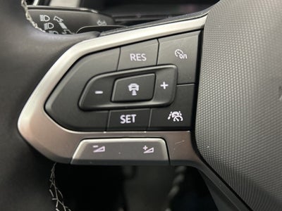 2026 Volkswagen Atlas Cross Sport 2.0T SE