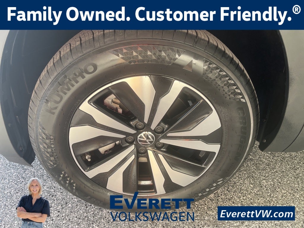 2026 Volkswagen Atlas Cross Sport 2.0T SE