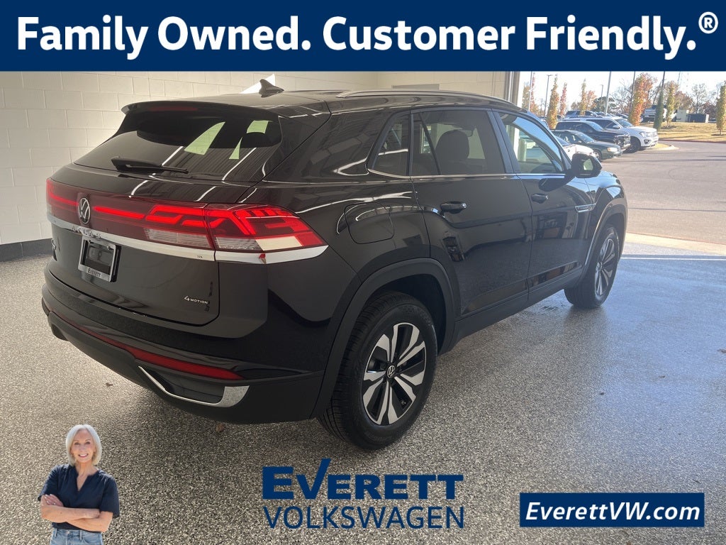 2026 Volkswagen Atlas Cross Sport 2.0T SE