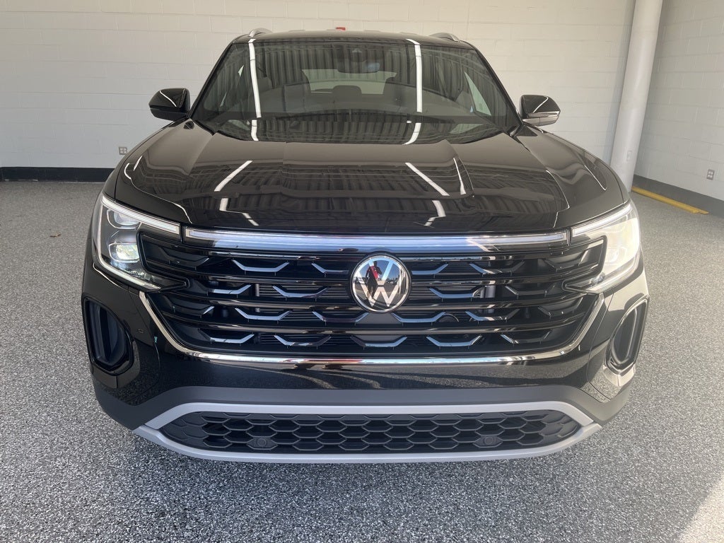 2026 Volkswagen Atlas Cross Sport 2.0T SE