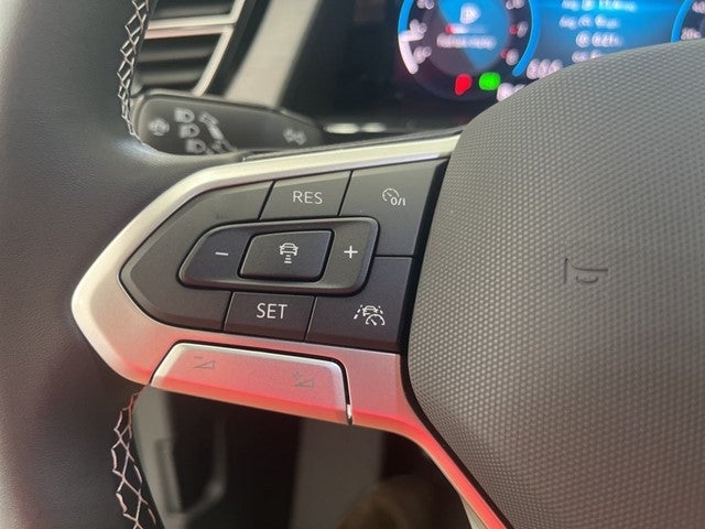 2026 Volkswagen Atlas Cross Sport 2.0T SE