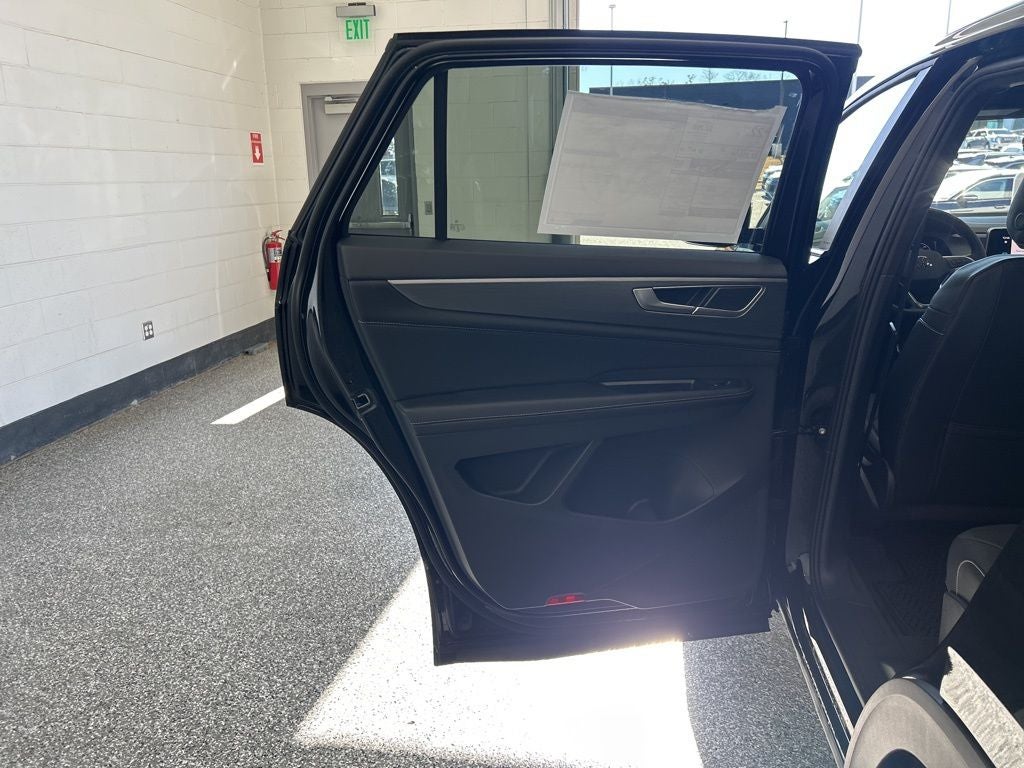 2026 Volkswagen Atlas Cross Sport 2.0T SE