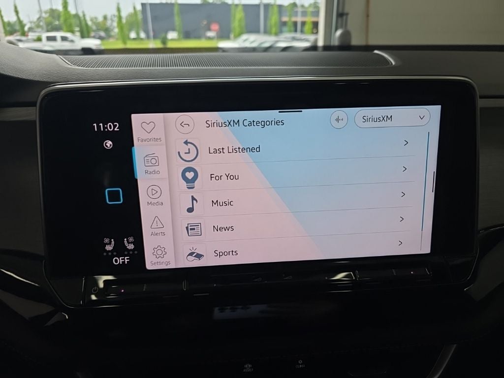 2026 Volkswagen Atlas Cross Sport 2.0T SE