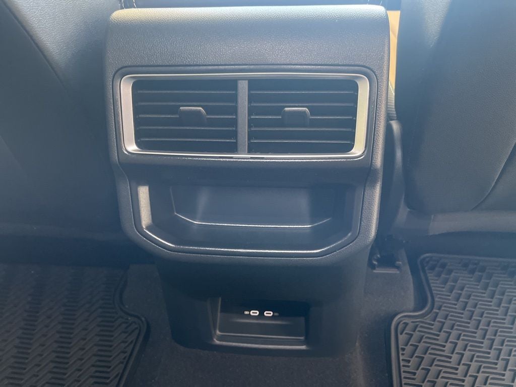 2026 Volkswagen Atlas Cross Sport 2.0T SE