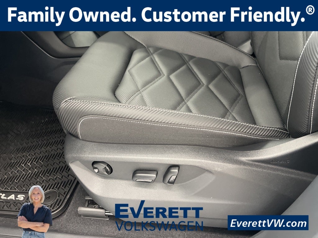 2026 Volkswagen Atlas Cross Sport 2.0T SE