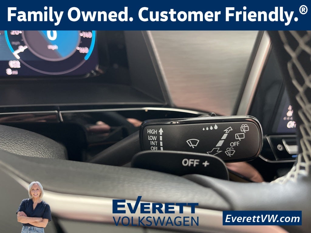 2026 Volkswagen Atlas Cross Sport 2.0T SE