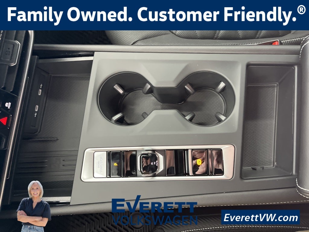 2026 Volkswagen Atlas Cross Sport 2.0T SE