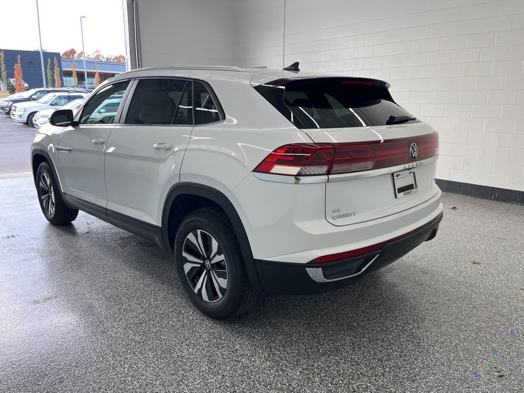 2026 Volkswagen Atlas Cross Sport 2.0T SE