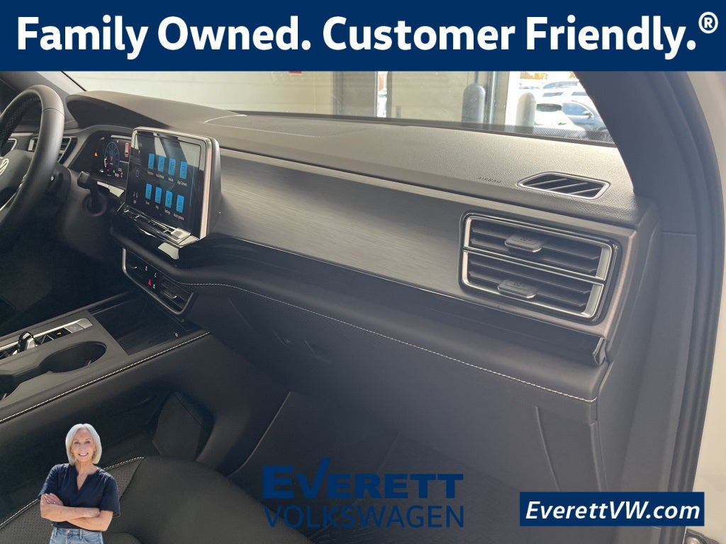 2026 Volkswagen Atlas Cross Sport 2.0T SE