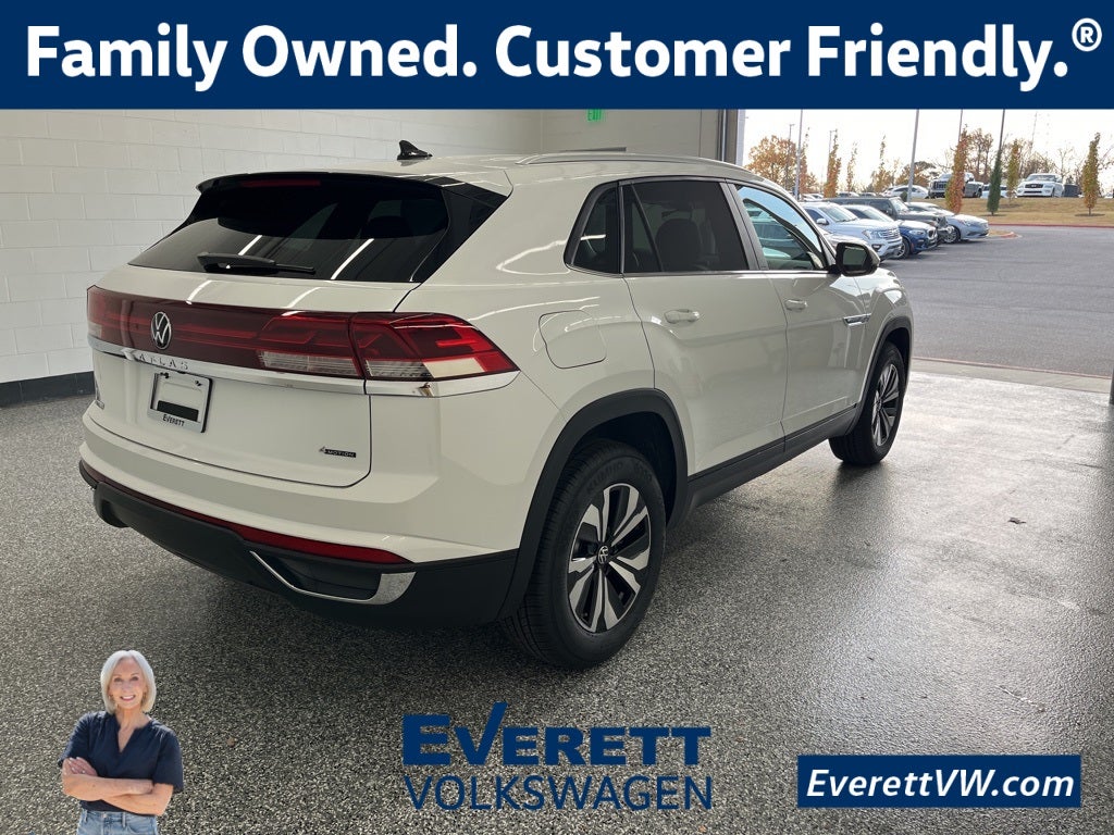 2026 Volkswagen Atlas Cross Sport 2.0T SE