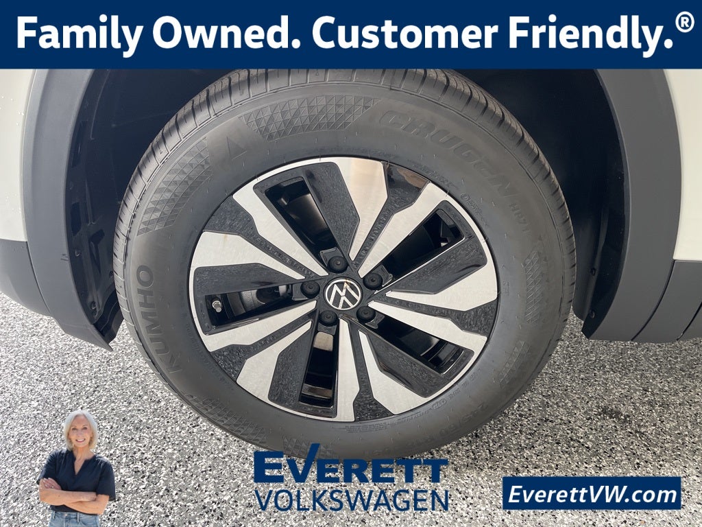 2026 Volkswagen Atlas Cross Sport 2.0T SE