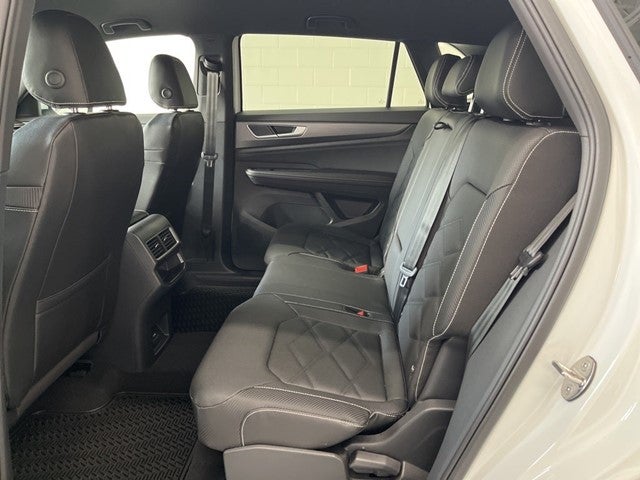 2026 Volkswagen Atlas Cross Sport 2.0T SE