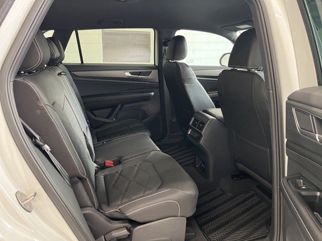 2026 Volkswagen Atlas Cross Sport 2.0T SE