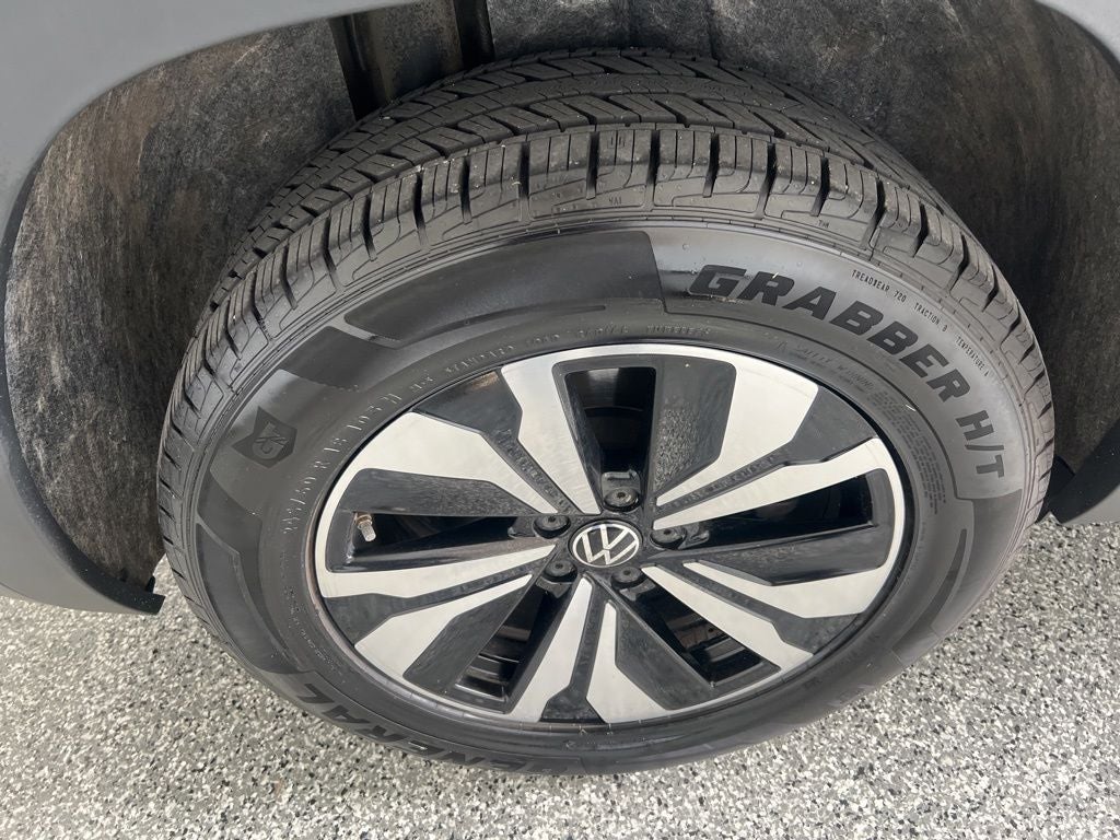 2024 Volkswagen Atlas Cross Sport 2.0T SE