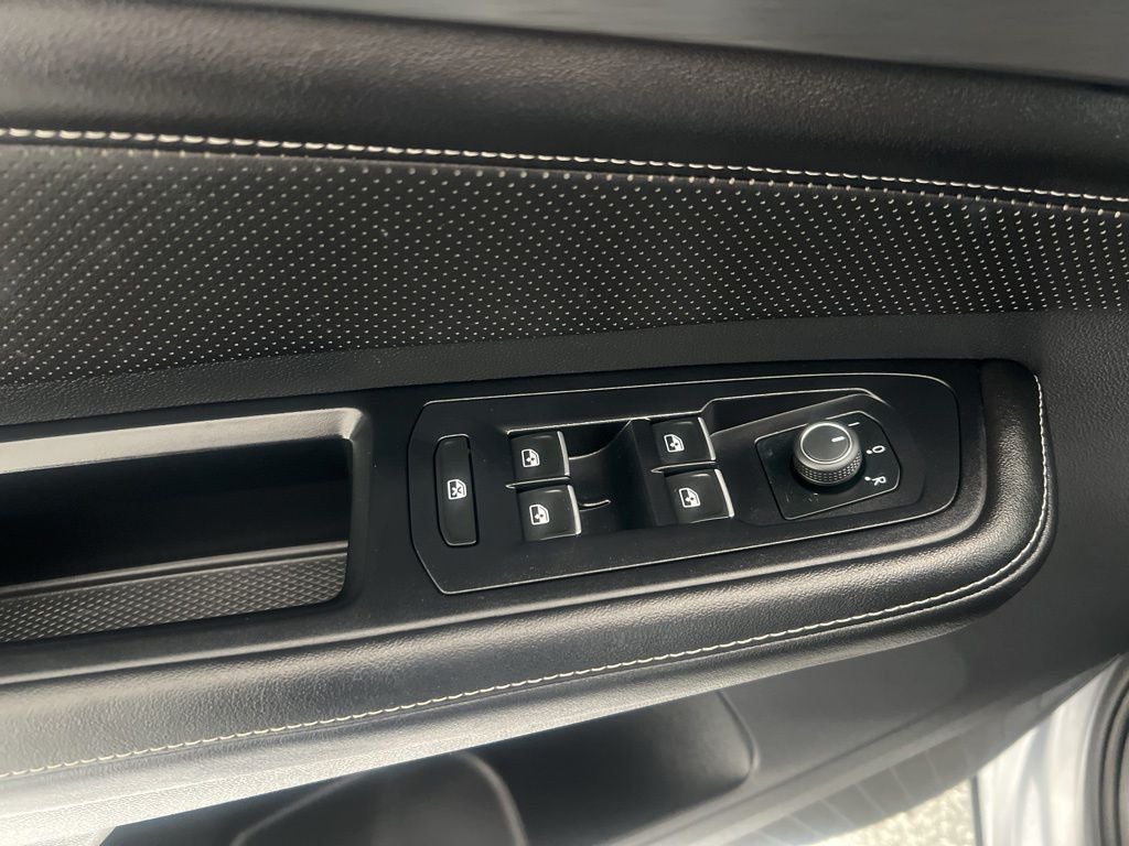 2024 Volkswagen Atlas Cross Sport 2.0T SE