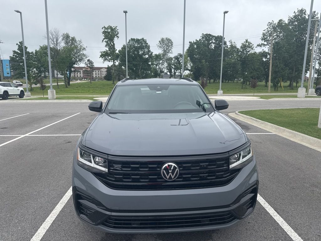 2023 Volkswagen Atlas Cross Sport 3.6L V6 SEL R-Line