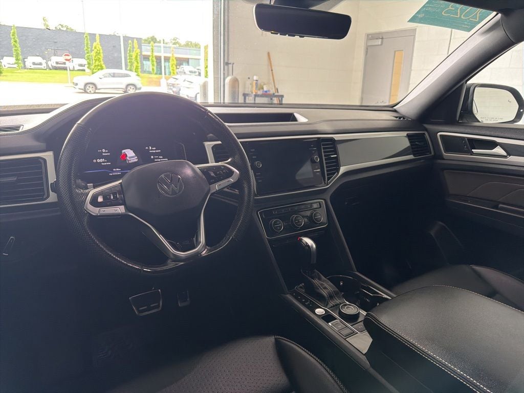 2023 Volkswagen Atlas Cross Sport 3.6L V6 SEL R-Line