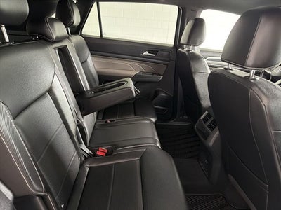 2023 Volkswagen Atlas Cross Sport 3.6L V6 SEL R-Line