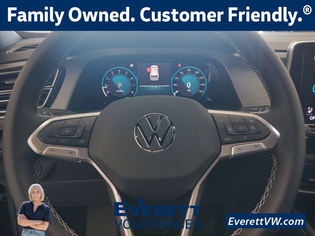 2026 Volkswagen Atlas Cross Sport 2.0T SE w/Technology