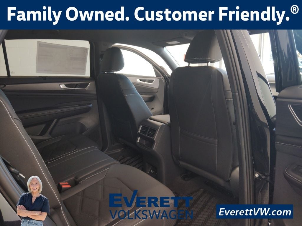 2026 Volkswagen Atlas Cross Sport 2.0T SE w/Technology