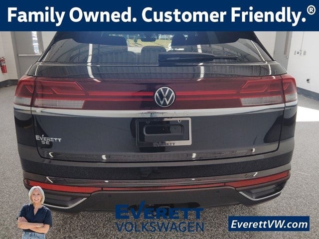 2026 Volkswagen Atlas Cross Sport 2.0T SE w/Technology