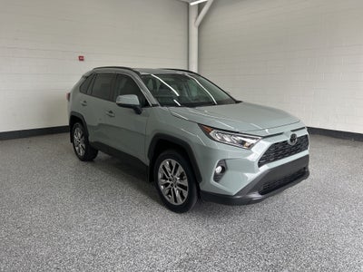 2020 Toyota RAV4 XLE Premium