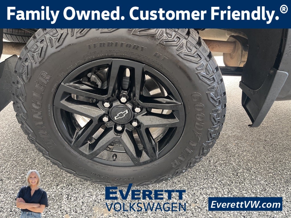 2025 Chevrolet Silverado 1500 Custom Trail Boss