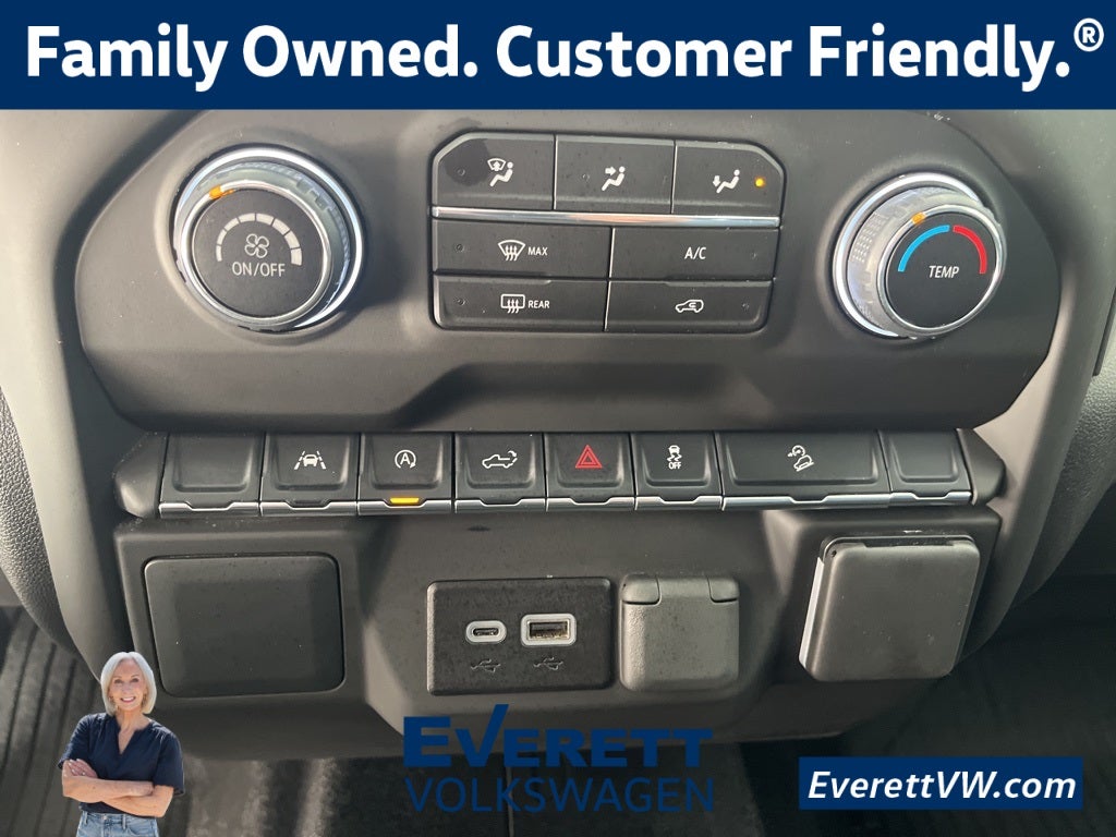 2025 Chevrolet Silverado 1500 Custom Trail Boss