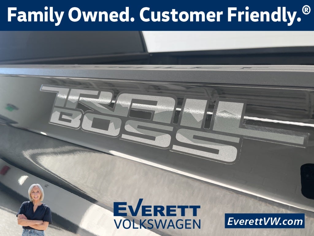 2025 Chevrolet Silverado 1500 Custom Trail Boss