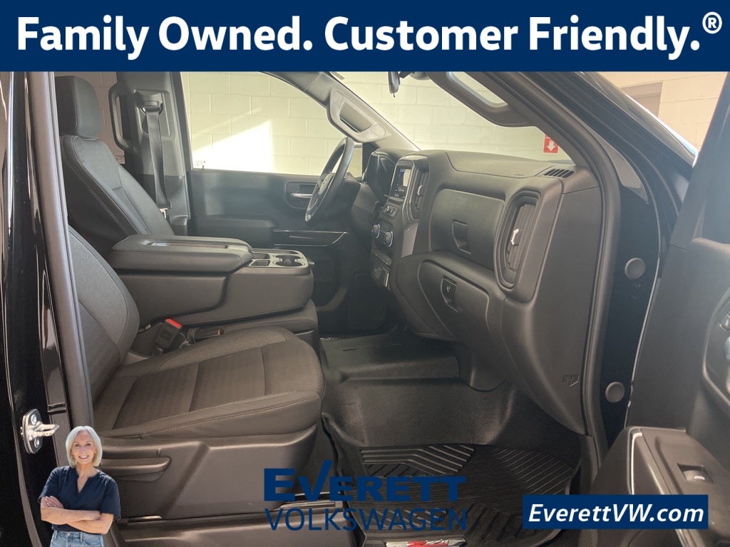 2025 Chevrolet Silverado 1500 Custom Trail Boss