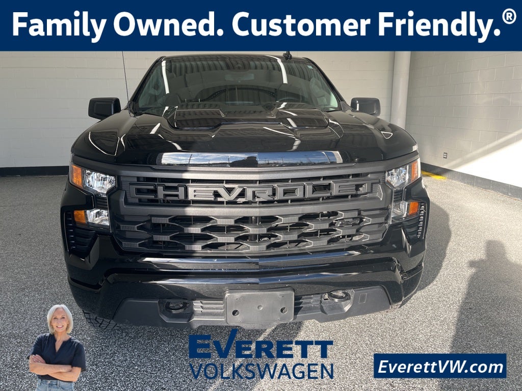 2025 Chevrolet Silverado 1500 Custom Trail Boss