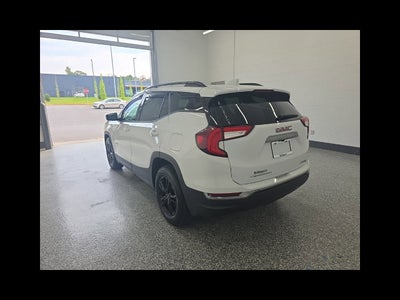 2024 GMC Terrain AT4
