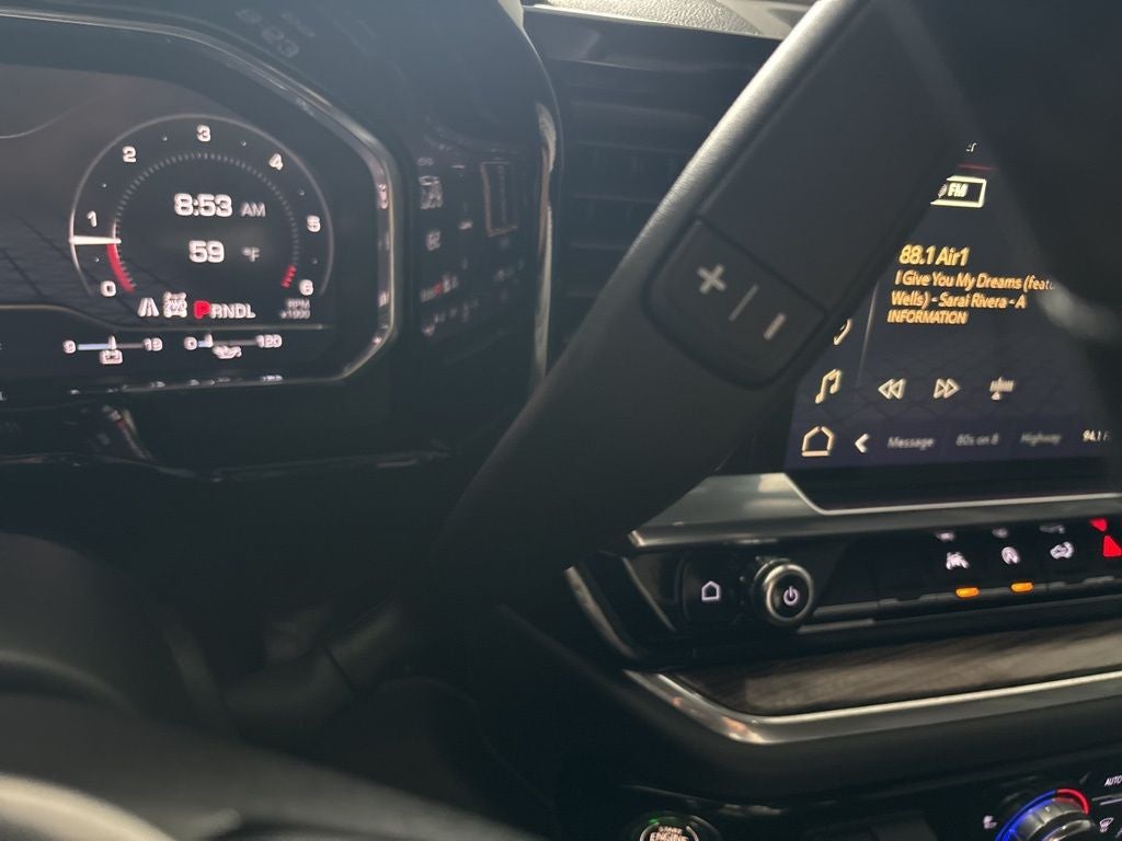 2025 GMC Sierra 1500 Elevation