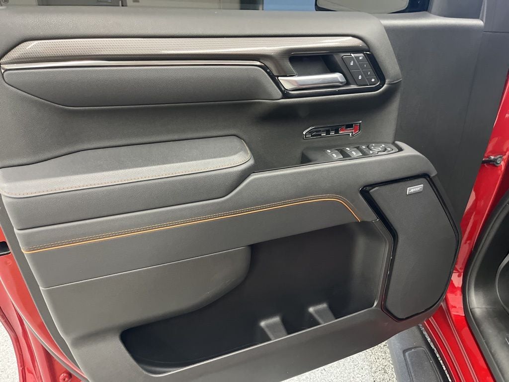 2025 GMC Sierra 1500 AT4