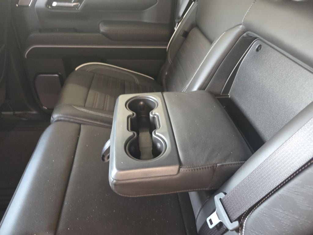 2025 GMC Sierra 1500 AT4X