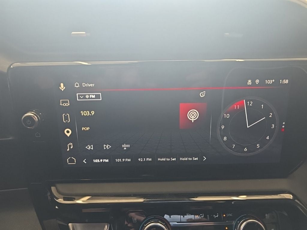 2025 GMC Sierra 1500 AT4X