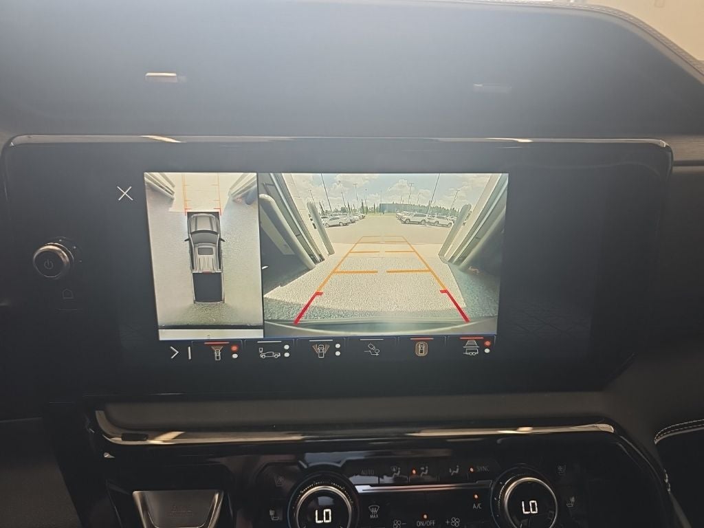 2025 GMC Sierra 1500 AT4X