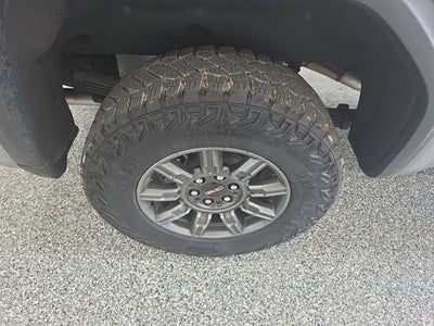 2025 GMC Sierra 1500 AT4X