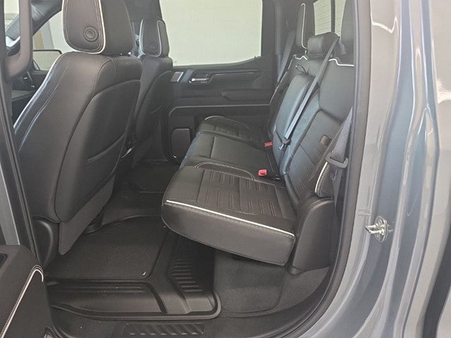 2025 GMC Sierra 1500 AT4X