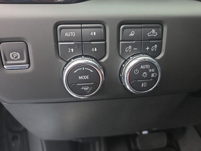 2025 GMC Sierra 1500 AT4X