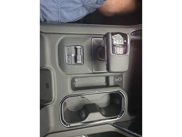 2025 GMC Sierra 1500 AT4X