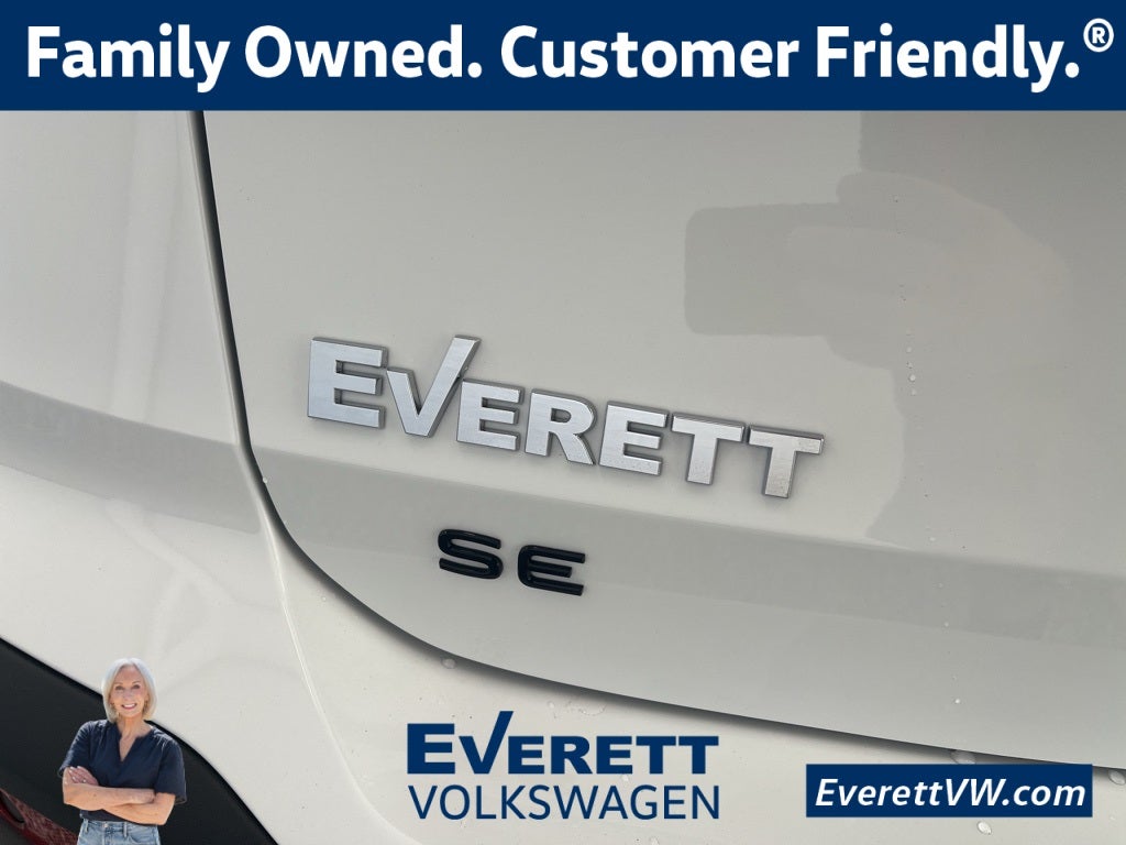 2026 Volkswagen Taos 1.5T SE Black