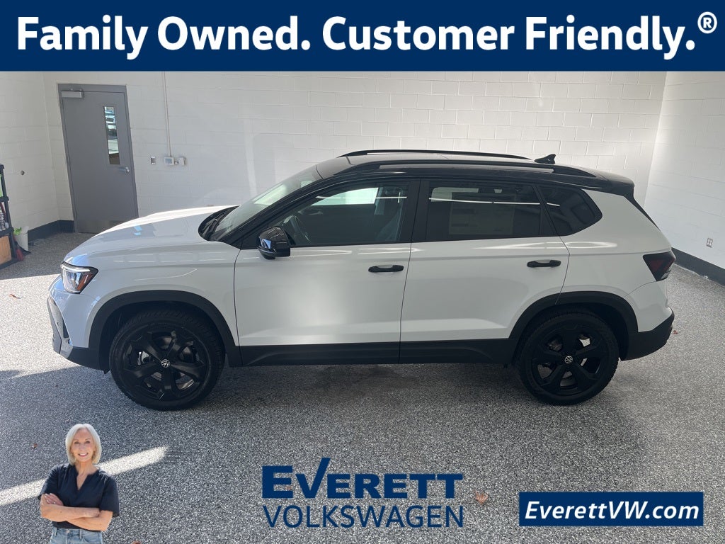 2026 Volkswagen Taos 1.5T SE Black