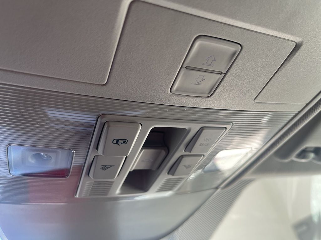 2026 Volkswagen Taos 1.5T SE Black