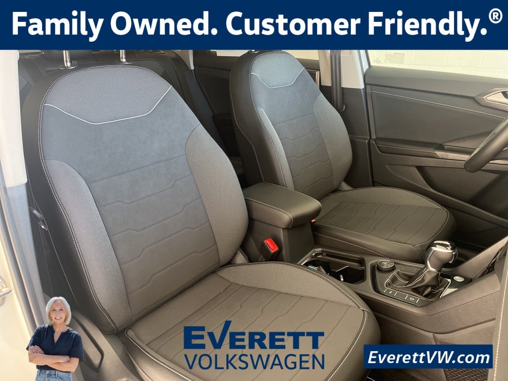 2026 Volkswagen Taos 1.5T SE Black