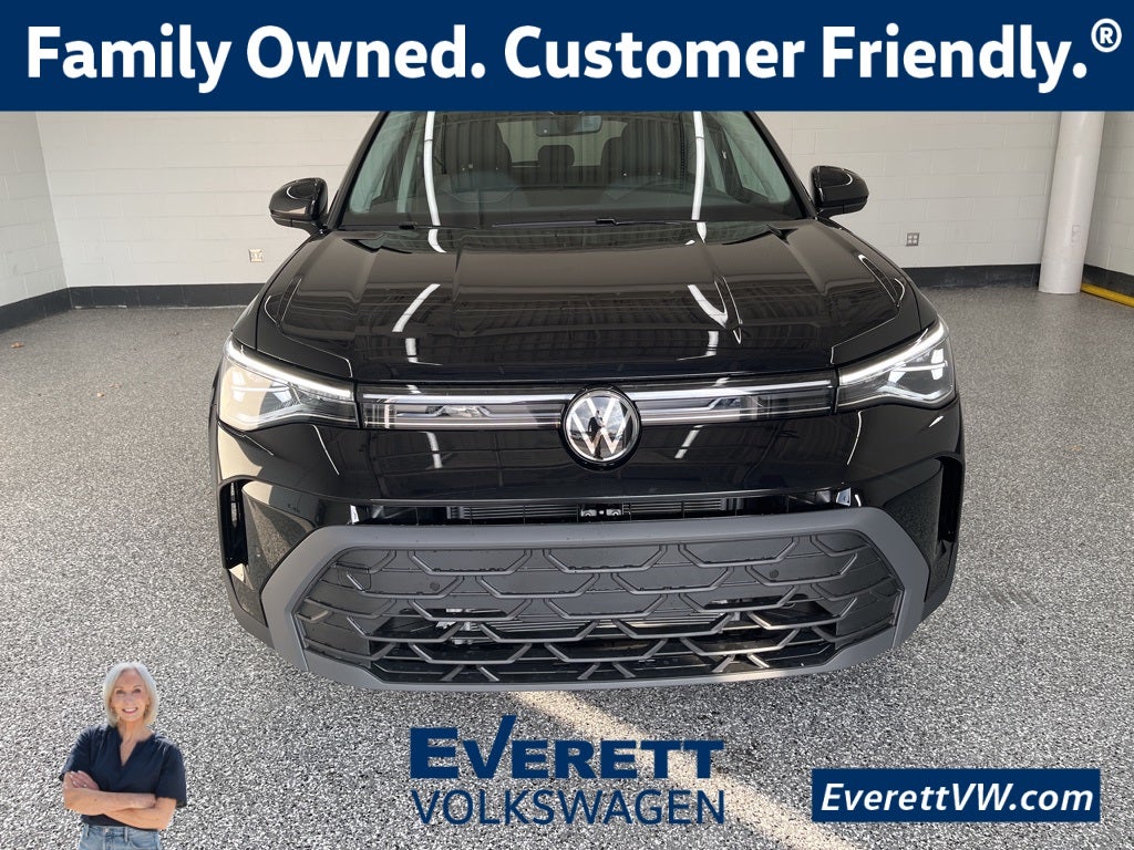 2026 Volkswagen Taos 1.5T SE Black